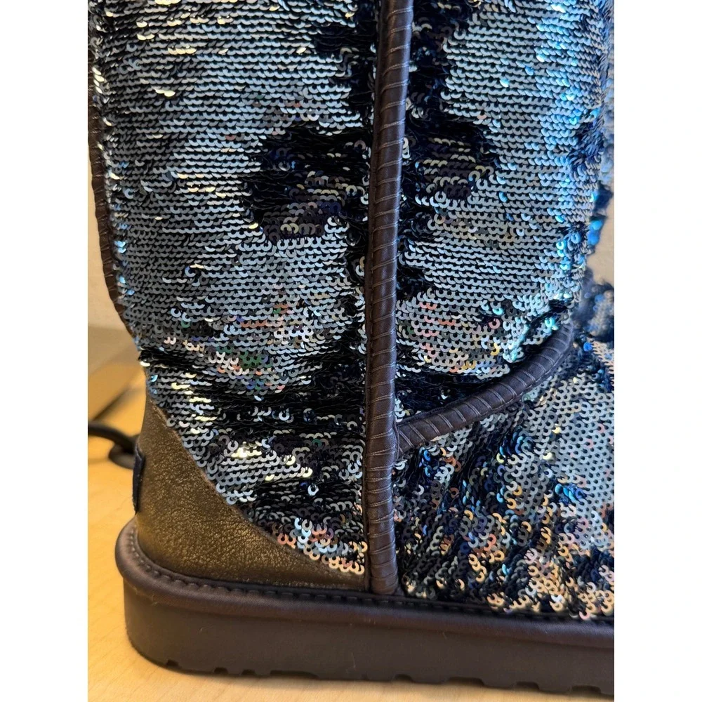 UGG Australia Classic‎ Short Sparkle Navy Silver Sequin Boots 1002978 Womens 7